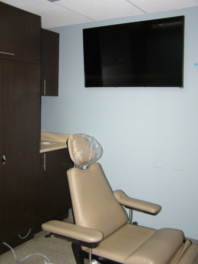 TV Monitor in Oral Surgeon Procedure Room